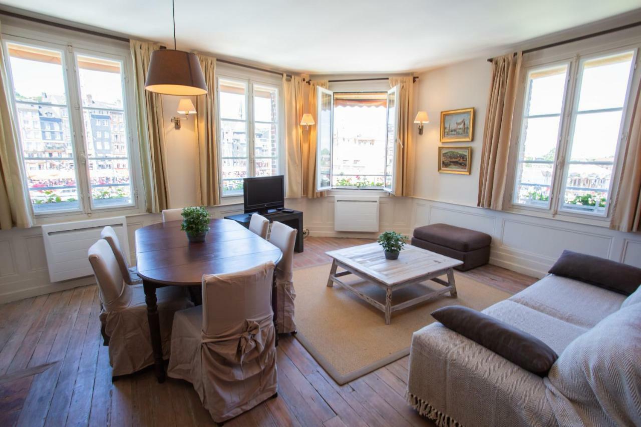 Appartement Vieux Bassin Honfleur Exteriör bild